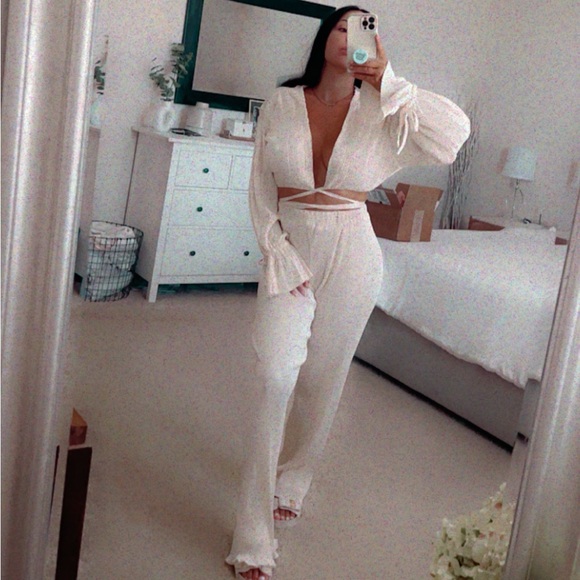 Melissa - Cream misslola two piece set - Picture 1 of 2